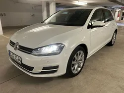 Weiß Gebraucht 2014 VW Golf VII Highline Limousine | 10.800 € (Guter Preis)