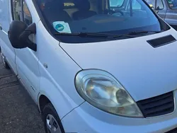 Weiß Gebraucht 2012 Renault Trafic Van | 5.999 €