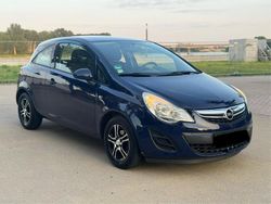 Blau Gebraucht 2011 Opel Corsa Coupé | 2.500 € (Fairer Preis)