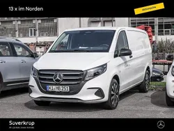 Arktikweiß Gebraucht 2025 Mercedes Vito Van / Kleinbus | 55.799 €