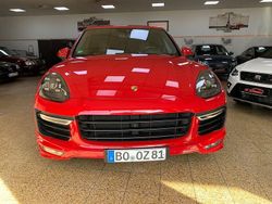Karminrot Gebraucht 2016 Porsche Cayenne GTS SUV | 38.950 € (Fairer Preis)