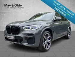 Grau Gebraucht 2022 BMW X5 Performance SUV | 63.990 € (Etwas zu teuer)