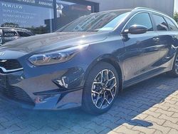 Lunar silber Neu 2025 Kia Ceed Sportswagon 3 Kombi | 26.000 € (Fairer Preis)