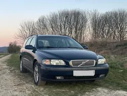 Blau Gebraucht 2002 Volvo V70 Kombi | 1.300 € (Superpreis)