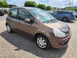 Braun Gebraucht 2011 Renault Modus Dynamique Van / Kleinbus | 4.990 € (Etwas zu teuer)