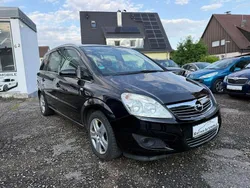 Schwarz Gebraucht 2009 Opel Zafira Edition Van / Kleinbus | 2.990 € (Fairer Preis)
