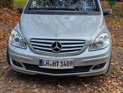 Schwarz Gebraucht 2005 Mercedes B200 Van / Kleinbus | 1.850 € (Fairer Preis)