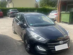 Schwarz Gebraucht 2016 Hyundai i30 Classic Limousine | 9.300 € (Fairer Preis)