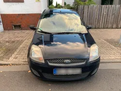 Blau Gebraucht 2007 Ford Fiesta Kleinwagen | 520 € (Guter Preis)