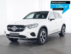Weiß Gebraucht 2024 Mercedes GLC300e Avantgarde SUV | 63.890 € (Fairer Preis)