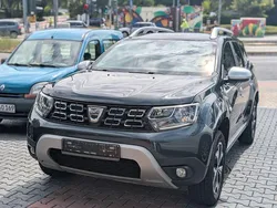 Grau Gebraucht 2018 Dacia Duster SUV | 13.490 € (Fairer Preis)