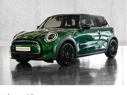 Grün Gebraucht 2023 Mini Cooper Clubman Classic Kombi | 26.260 € (Fairer Preis)