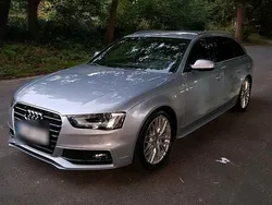 Silber Gebraucht 2015 Audi A4 S-Line Kombi | 12.500 € (Fairer Preis)