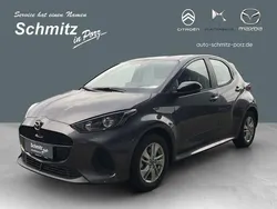 Grau Gebraucht 2024 Mazda 2 Center-Line Kombi | 22.999 € (Etwas zu teuer)