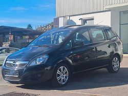 Schwarz Gebraucht 2009 Opel Zafira Innovation Van / Kleinbus | 3.980 € (Fairer Preis)