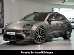 Gruen Neu 2025 Porsche Macan SUV | 102.905 € (Etwas zu teuer)