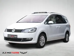 Weiß Gebraucht 2017 VW Sharan Comfortline Van / Kleinbus | 19.990 € (Fairer Preis)
