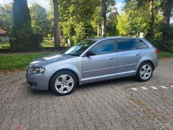 Grau Gebraucht 2006 Audi A3 Sportback Ambition Limousine | 2.500 € (Fairer Preis)