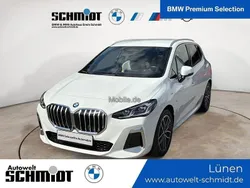 Weiß Gebraucht 2022 BMW 218 Performance Kombi | 27.490 € (Fairer Preis)