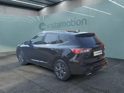 Schwarz Gebraucht 2023 Ford Kuga ST-Line X SUV | 25.999 € (Guter Preis)