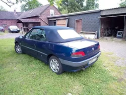 Blau Gebraucht 2000 Peugeot 306 Cabriolet Cabrio | 1.599 € (Guter Preis)