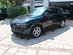 Schwarz Gebraucht 2023 Alfa Romeo Tonale Sprint SUV | 23.900 € (Superpreis)
