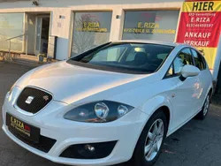 Weiß Gebraucht 2010 Seat Leon Limousine | 5.499 € (Teuer)