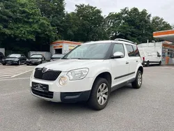 Weiß Gebraucht 2011 Skoda Yeti SUV | 5.490 € (Guter Preis)