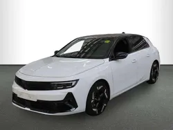 Arktisweiß/karbonschwarz Gebraucht 2023 Opel Astra GSe Limousine | 27.850 € (Guter Preis)
