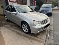Silber Gebraucht 2004 Mercedes C180 Limousine | 3.500 € (Etwas zu teuer)