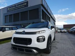 Lackierung weiss summit white/ Gebraucht 2020 Citroën C3 Aircross Shine SUV | 16.999 € (Fairer Preis)