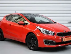 Rot Gebraucht 2016 Kia Ceed Spirit Limousine | 14.990 € (Teuer)