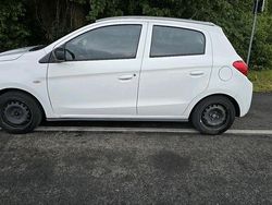 Weiß Gebraucht 2017 Mitsubishi Space Star Kleinwagen | 2.200 € (Teuer)