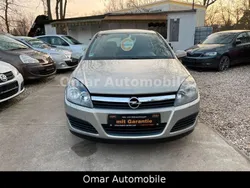 Grau Gebraucht 2006 Opel Astra Edition Limousine | 3.799 € (Fairer Preis)
