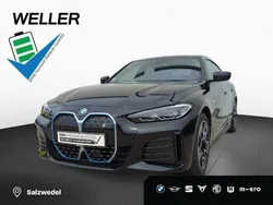 Black sapphire (schwarz) Gebraucht 2024 BMW i4 Efficient Dynamics Limousine | 47.300 € (Superpreis)