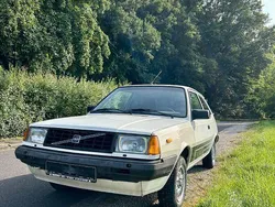 Weiß Gebraucht 1984 Volvo 340 Limousine | 5.400 €