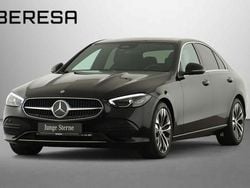 Weiß Gebraucht 2023 Mercedes CLA180 Shooting Brake AMG Kombi | 27.250 € (Guter Preis)