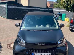 Schwarz Gebraucht 2021 Smart ForTwo Electric Drive Coupé | 8.600 € (Etwas zu teuer)