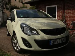 Weiß Gebraucht 2012 Opel Corsa Active Kleinwagen | 2.300 € (Guter Preis)