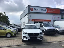 Weiß Gebraucht 2023 MG EHS Luxury SUV | 23.300 € (Fairer Preis)