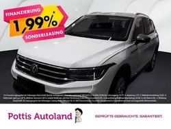 Weiss Gebraucht 2024 VW Tiguan Allspace Life SUV | 35.977 € (Superpreis)