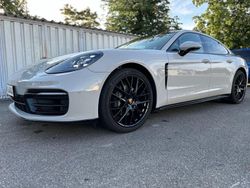 Grau Gebraucht 2022 Porsche Panamera 4 Platinum Edition Limousine | 84.000 € (Etwas zu teuer)
