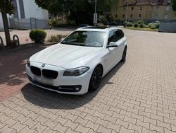Weiß Gebraucht 2014 BMW 530 Kombi | 8.800 €