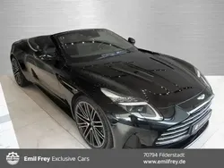 Aston Martin DB12