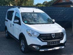 Weiß Gebraucht 2021 Dacia Dokker Stepway Van | 15.900 € (Guter Preis)