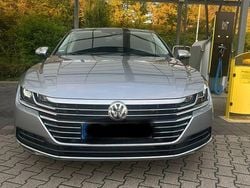 Grau Gebraucht 2017 VW Arteon Limousine | 24.300 € (Fairer Preis)