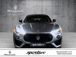 Grigio Gebraucht 2020 Maserati Levante SUV | 61.666 € (Etwas zu teuer)