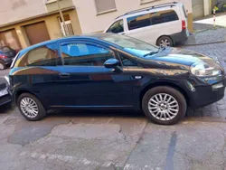 Schwarz Gebraucht 2014 Fiat Punto Kleinwagen | 4.300 € (Fairer Preis)