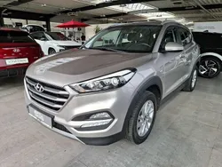 Weiß Gebraucht 2017 Hyundai Tucson Trend SUV | 14.980 € (Fairer Preis)