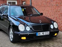 Schwarz Gebraucht 2001 Mercedes E320 Kombi | 4.650 € (Teuer)